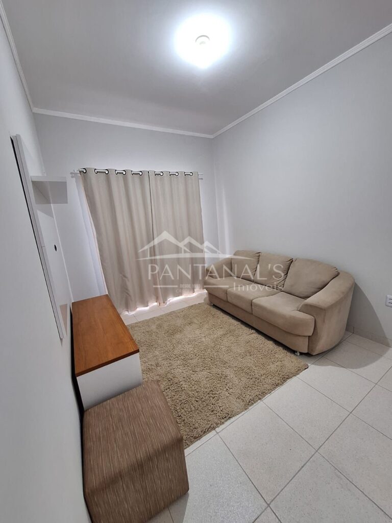 Aluga-se apartamento mobiliado na Vila Aurora