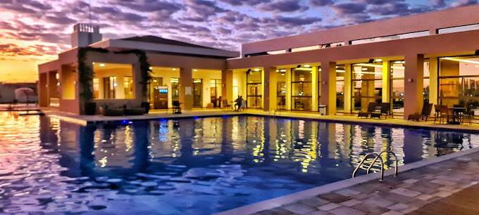 Terreno à venda no condomínio Royal Boulevard