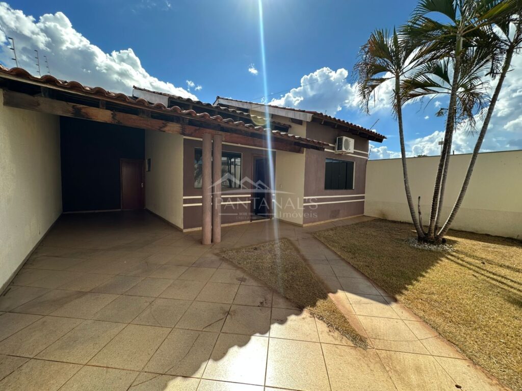 Casa à venda no bairro Cidade Alta