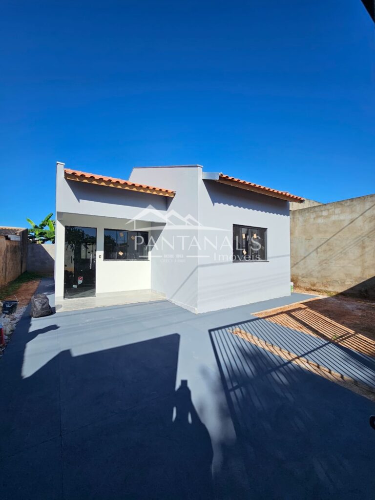 Casa nova à venda no bairro Maria Vetorasso