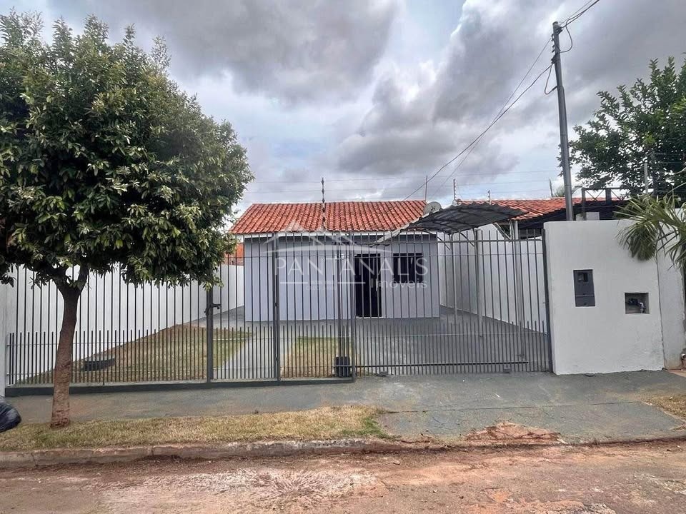 Casa à venda no Bairro André Maggi