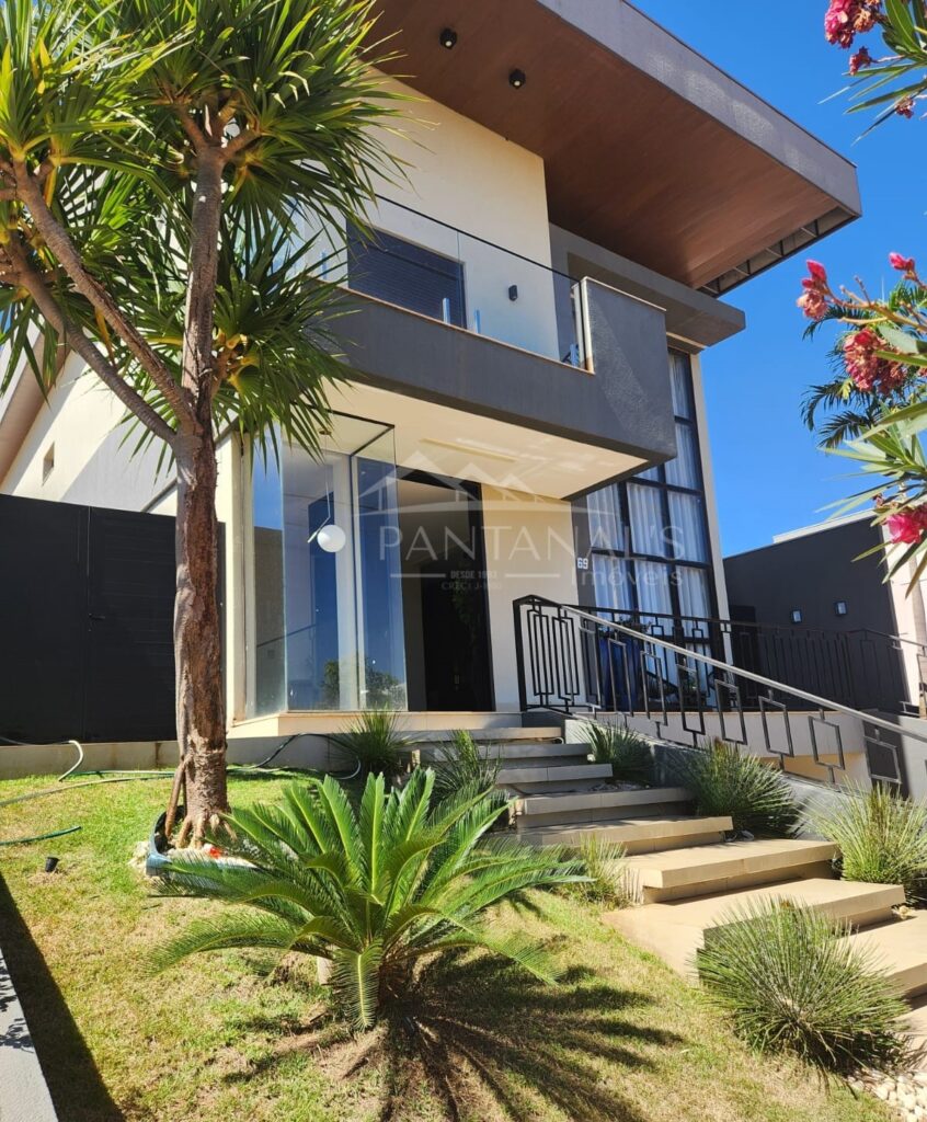 Sobrado disponível para venda no Condomínio Villa Toscana