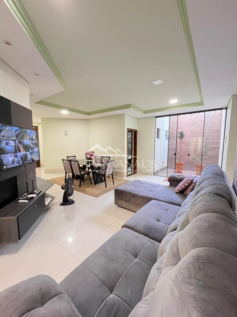 Casa à Venda – Jardim Belo Horizonte