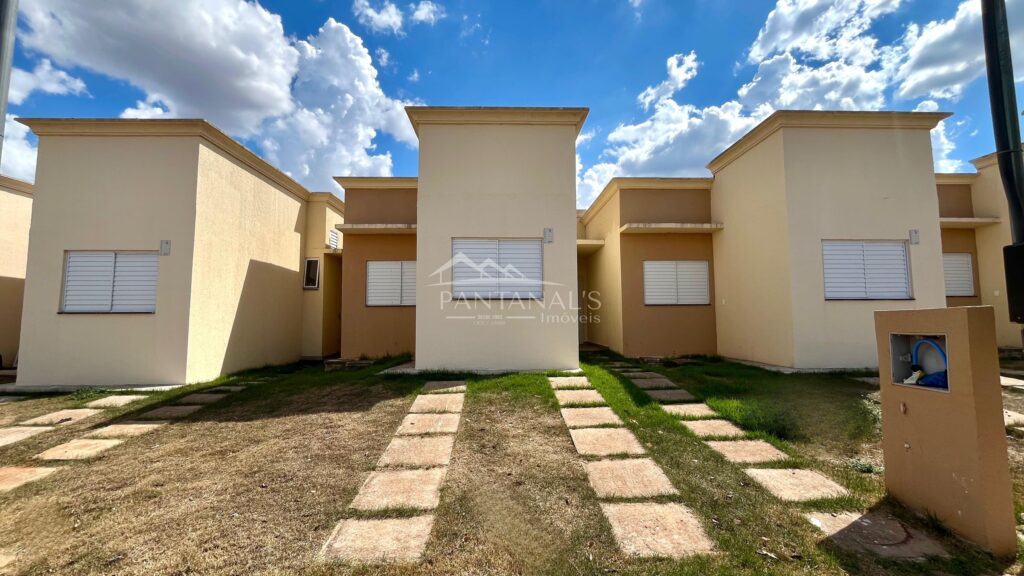 Casa à Venda no Condomínio Viva Rondonópolis