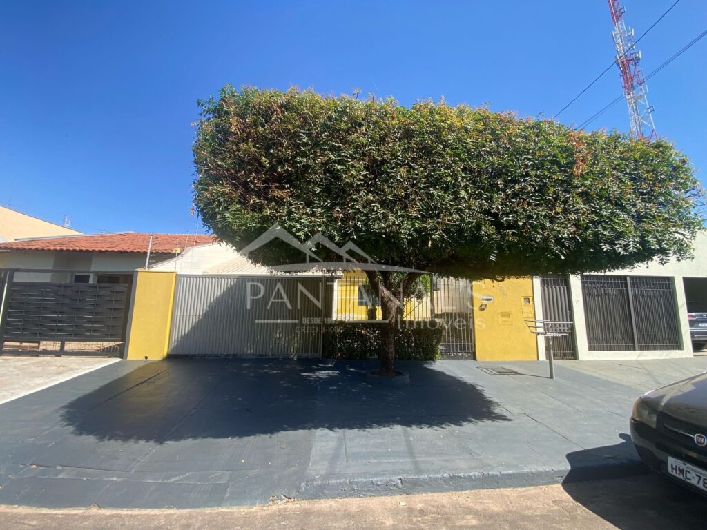 Casa à venda no Residencial Jardim Tropical