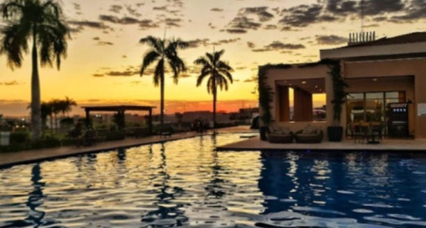 Lote à venda no Condomínio Royal Boulevard