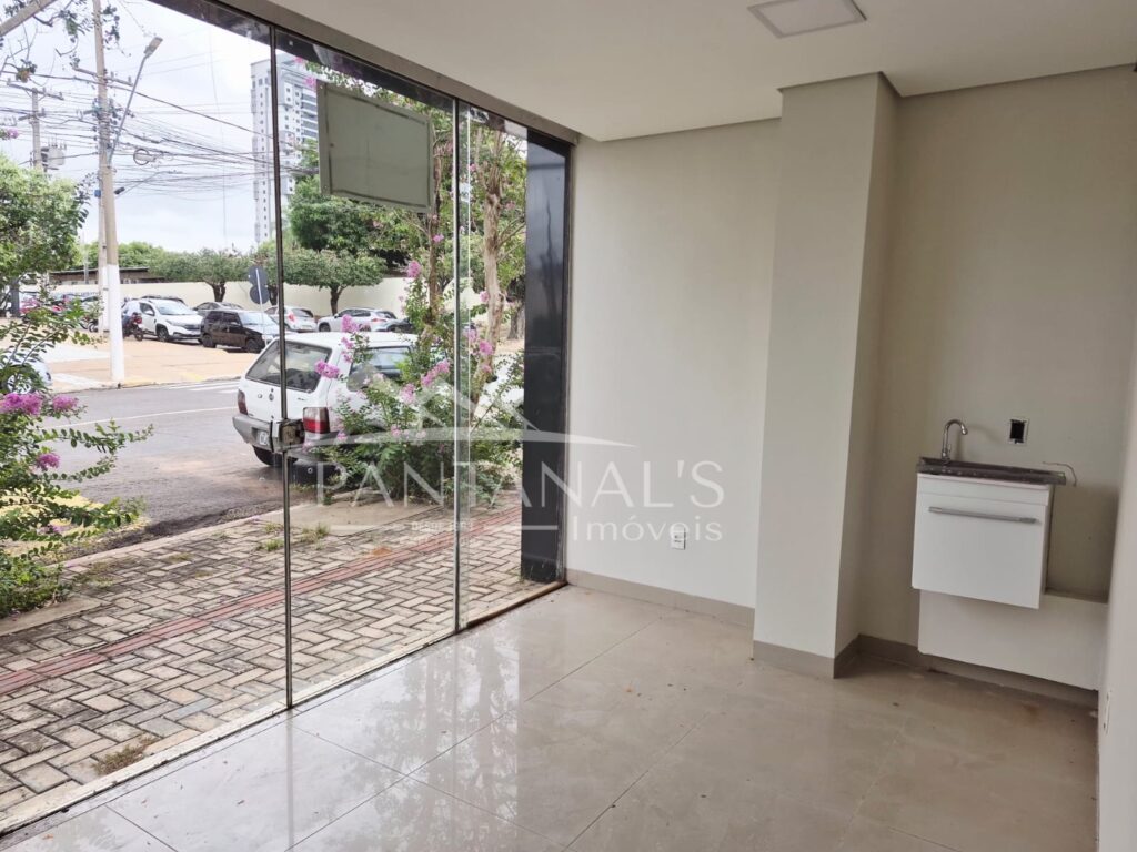 Imóvel comercial disponível para locação na Vila Aurora