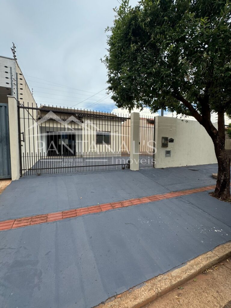 Casa disponível para venda no Bairro Sagrada Família