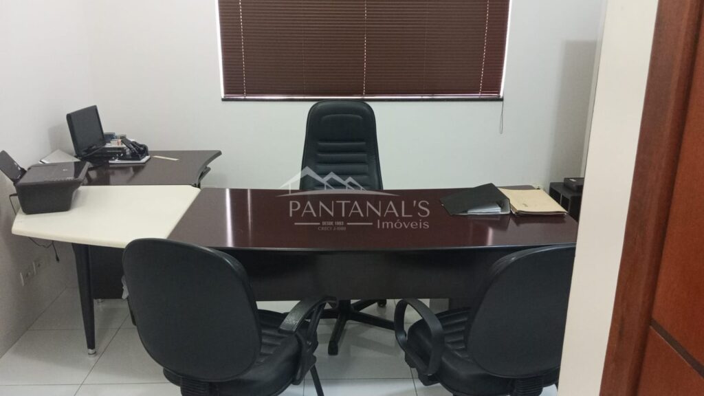 Sala comercial disponível para locação na Av Dom Pedro II