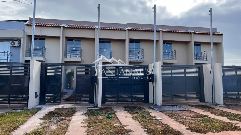 Sobrado disponível para venda na Vila Poroxo