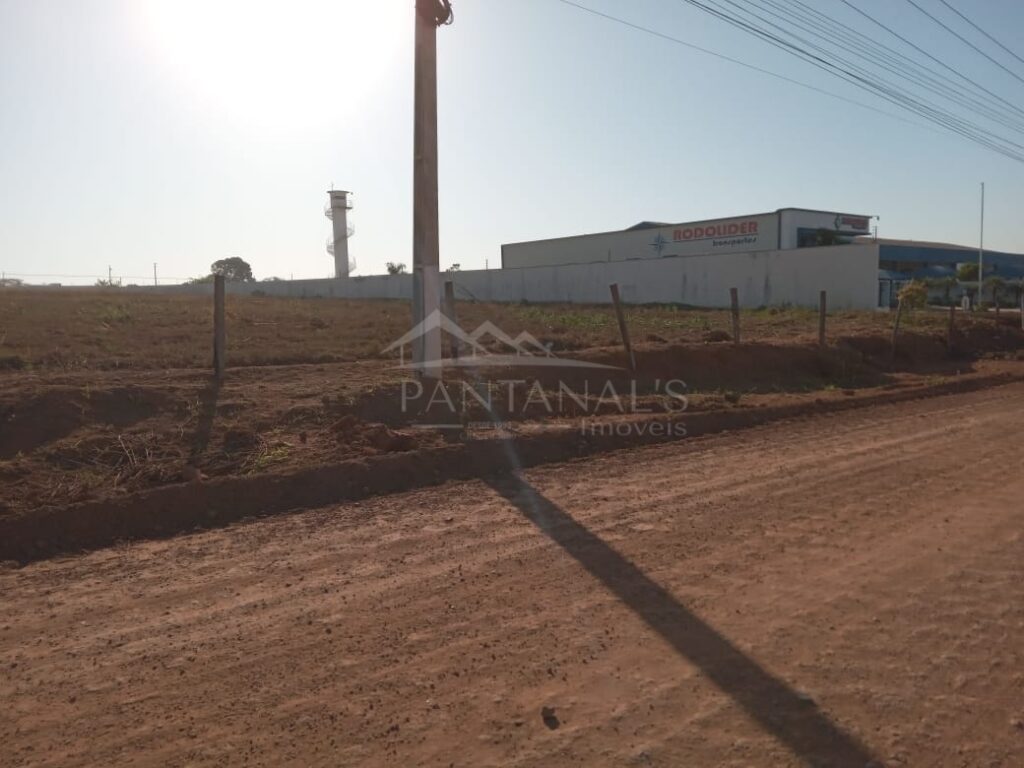 Lote em frente a BR-364