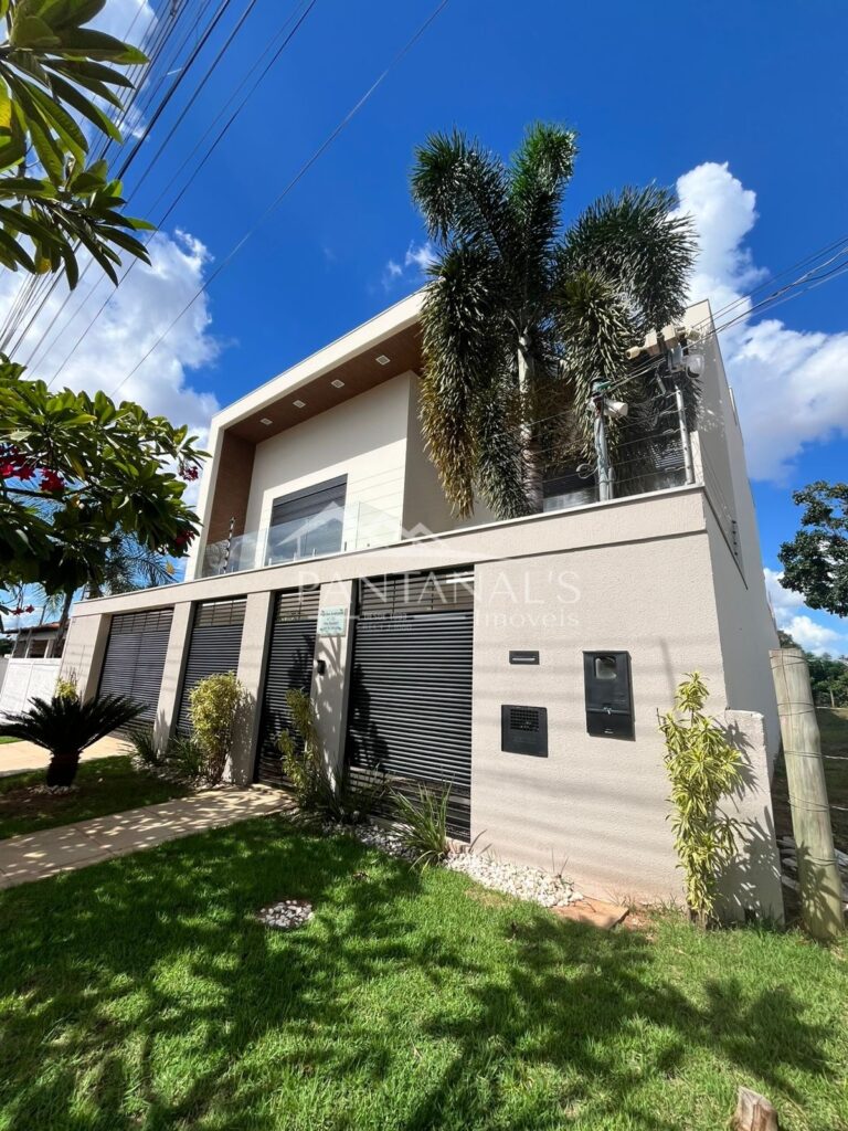 Sobrado à venda na Vila Goulart