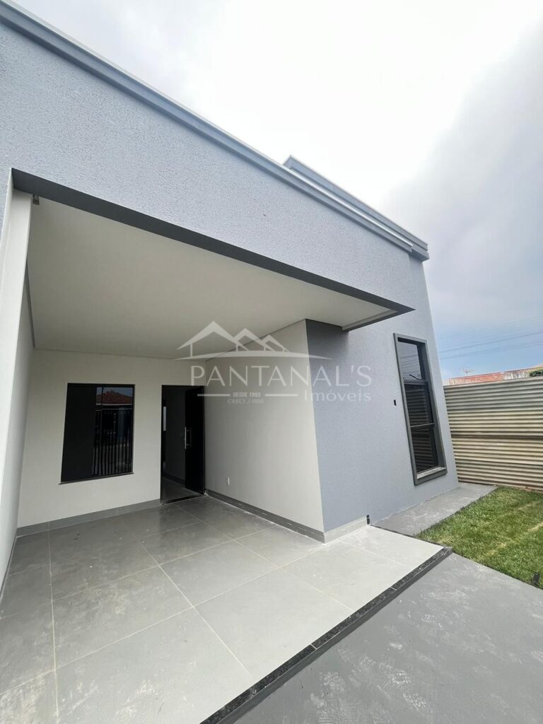 Casa á Venda – Jardim Tropical