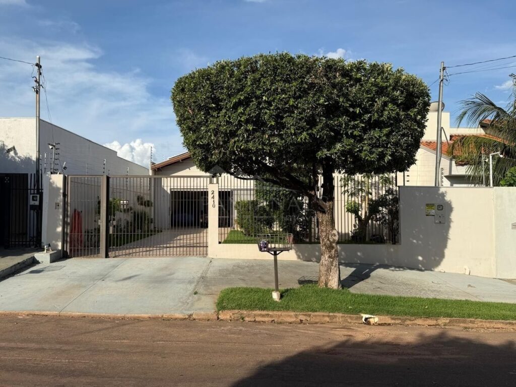 Casa à venda no Jardim Belo Horizonte