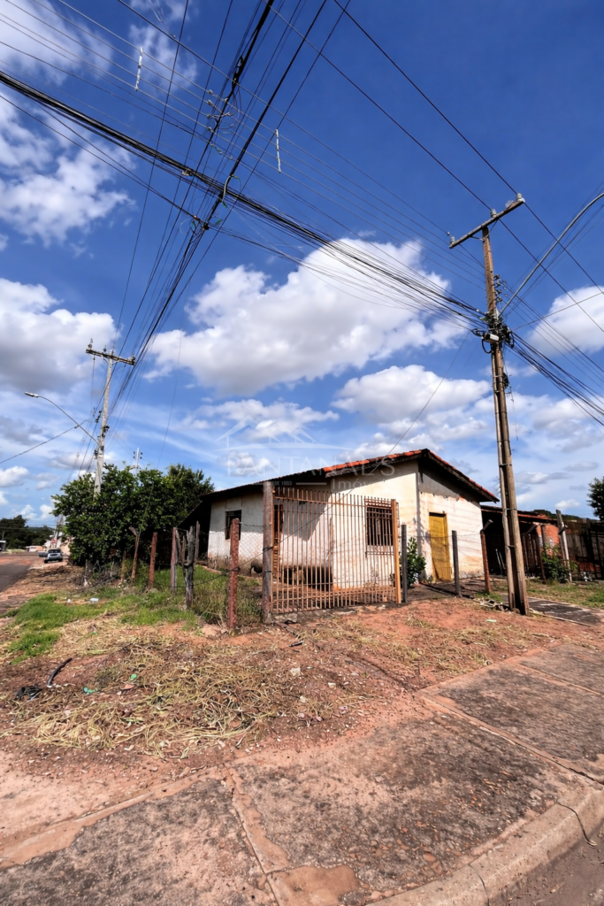 Imóvel de esquina no Jardim Pindorama