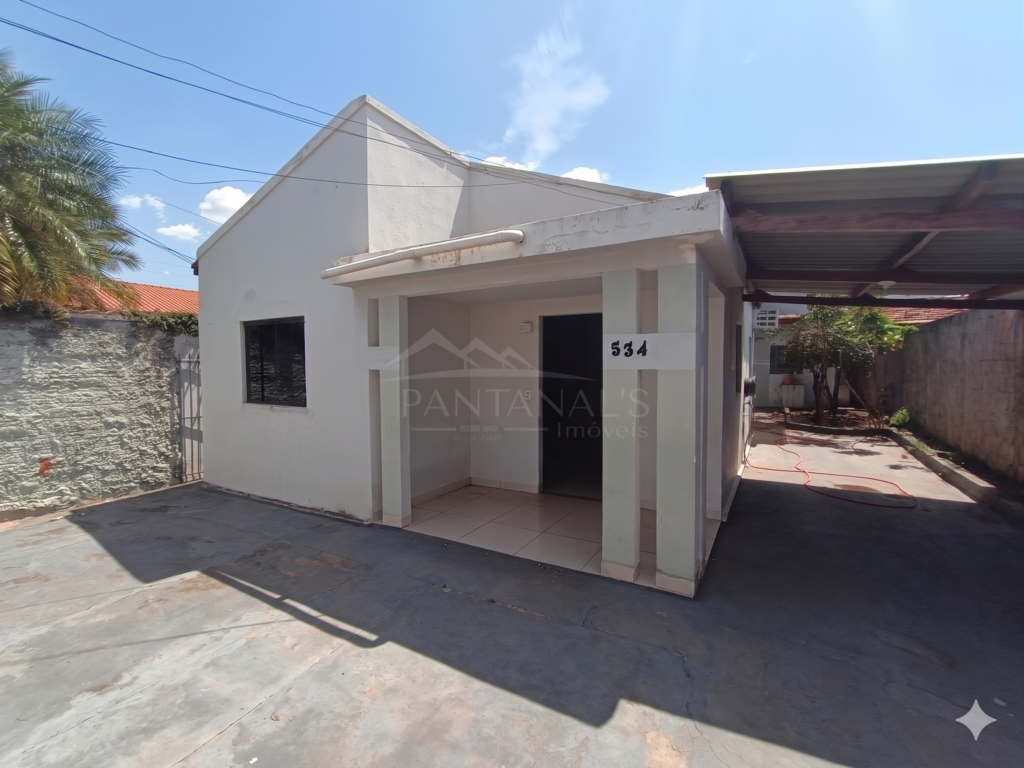 Casa à venda no bairro Santa Cruz