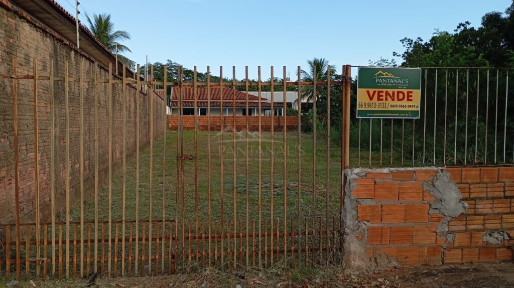 Terreno disponível na Vila Aurora