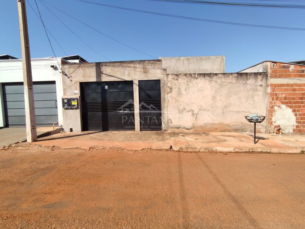 Casa Disponível para Venda no Bairro Alfredo de Castro