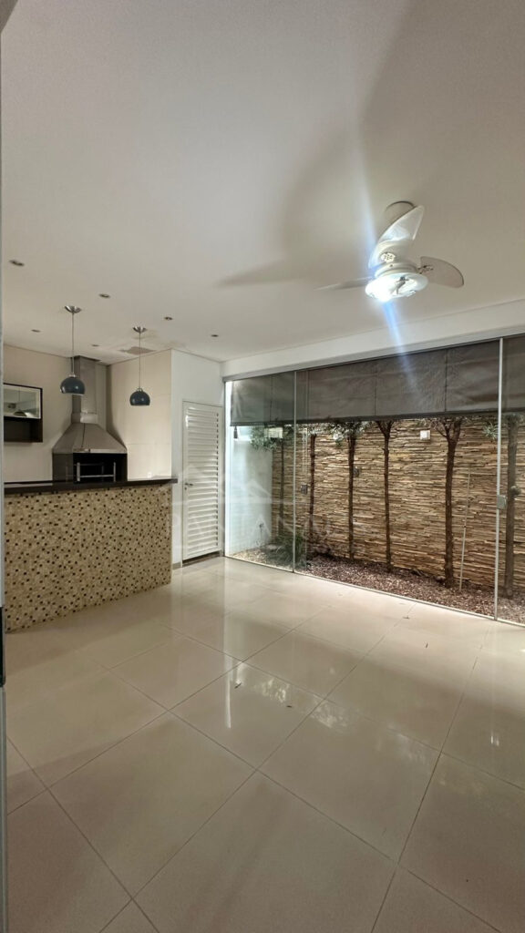 Casa à Venda – Condomínio Terra Nova