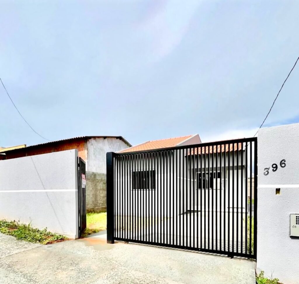 Vende-se casa Bairro Maria Tereza