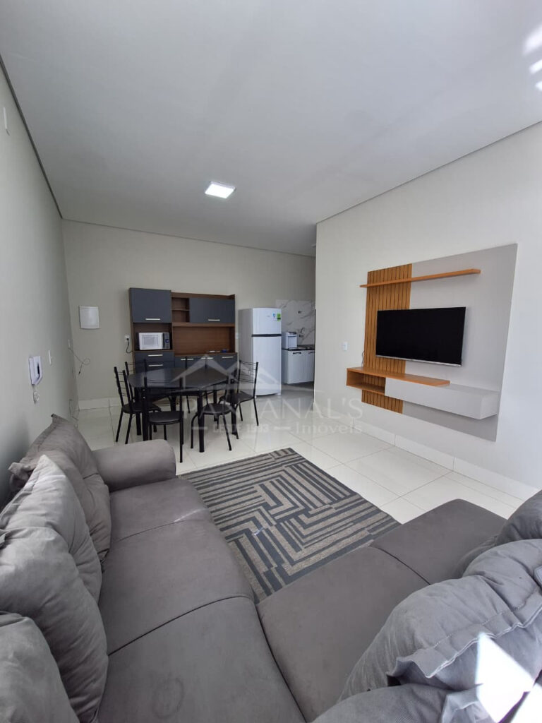 Apartamento mobiliado para locação Sagrada Família